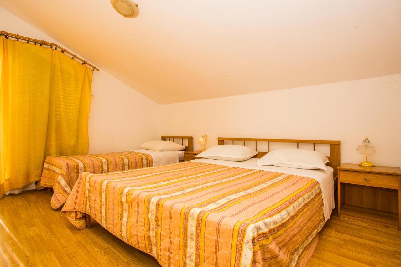 Apartmani Pava Omiš Exteriör bild