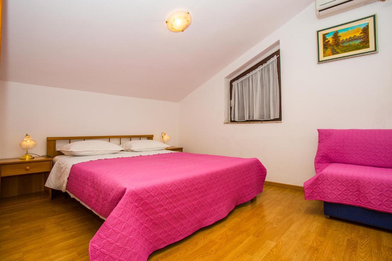 Apartmani Pava Omiš Exteriör bild